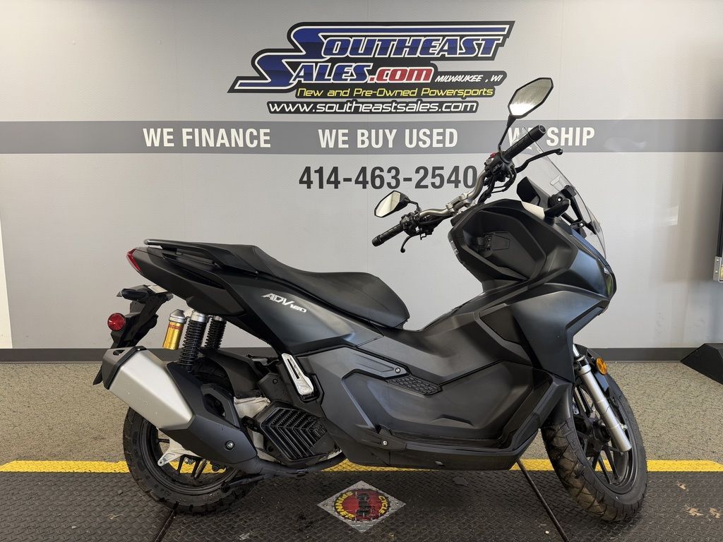 2025 Honda® ADV160 in milwaukee WI