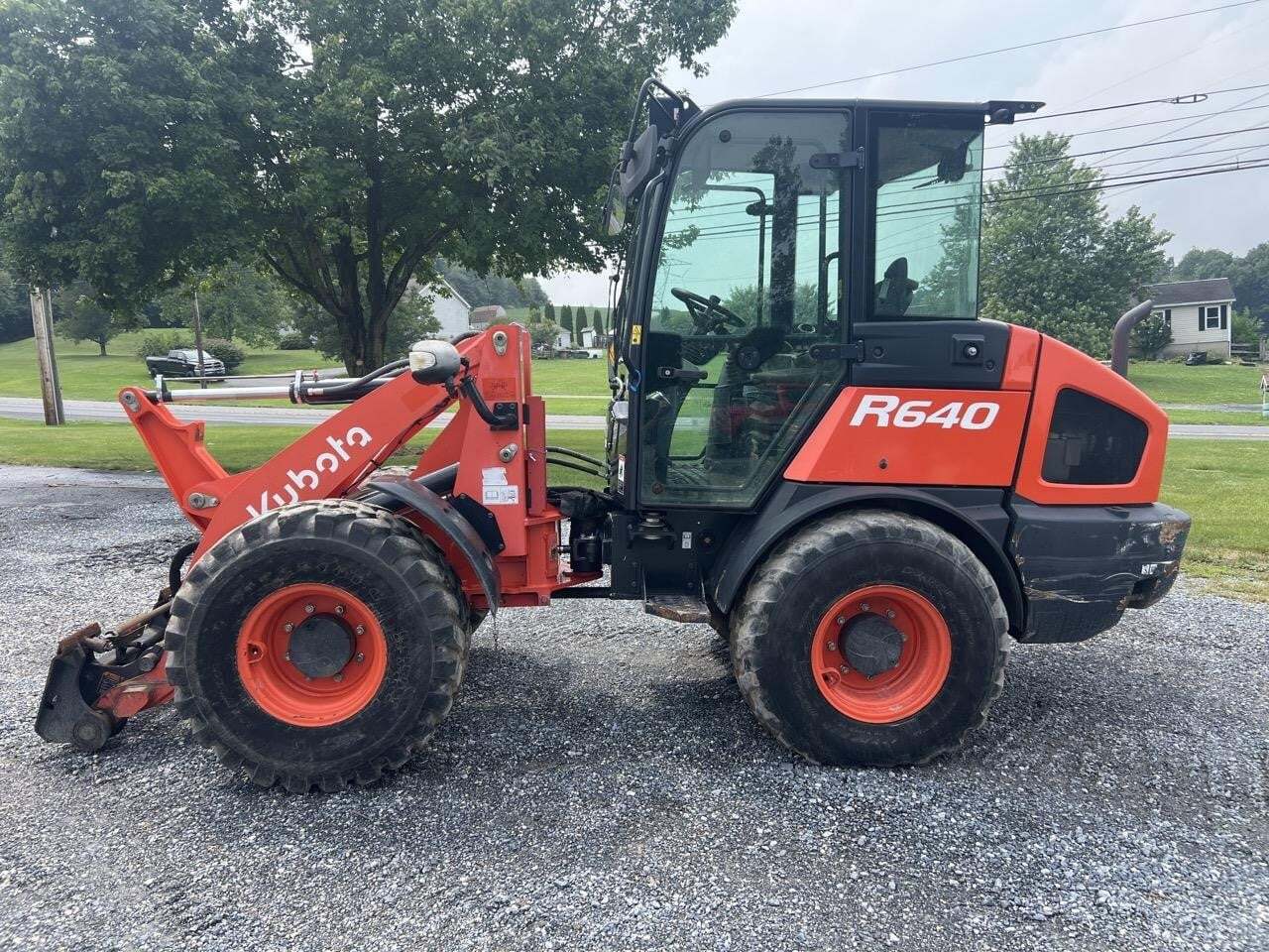 2021 KUBOTA R640 in Manheim, PA