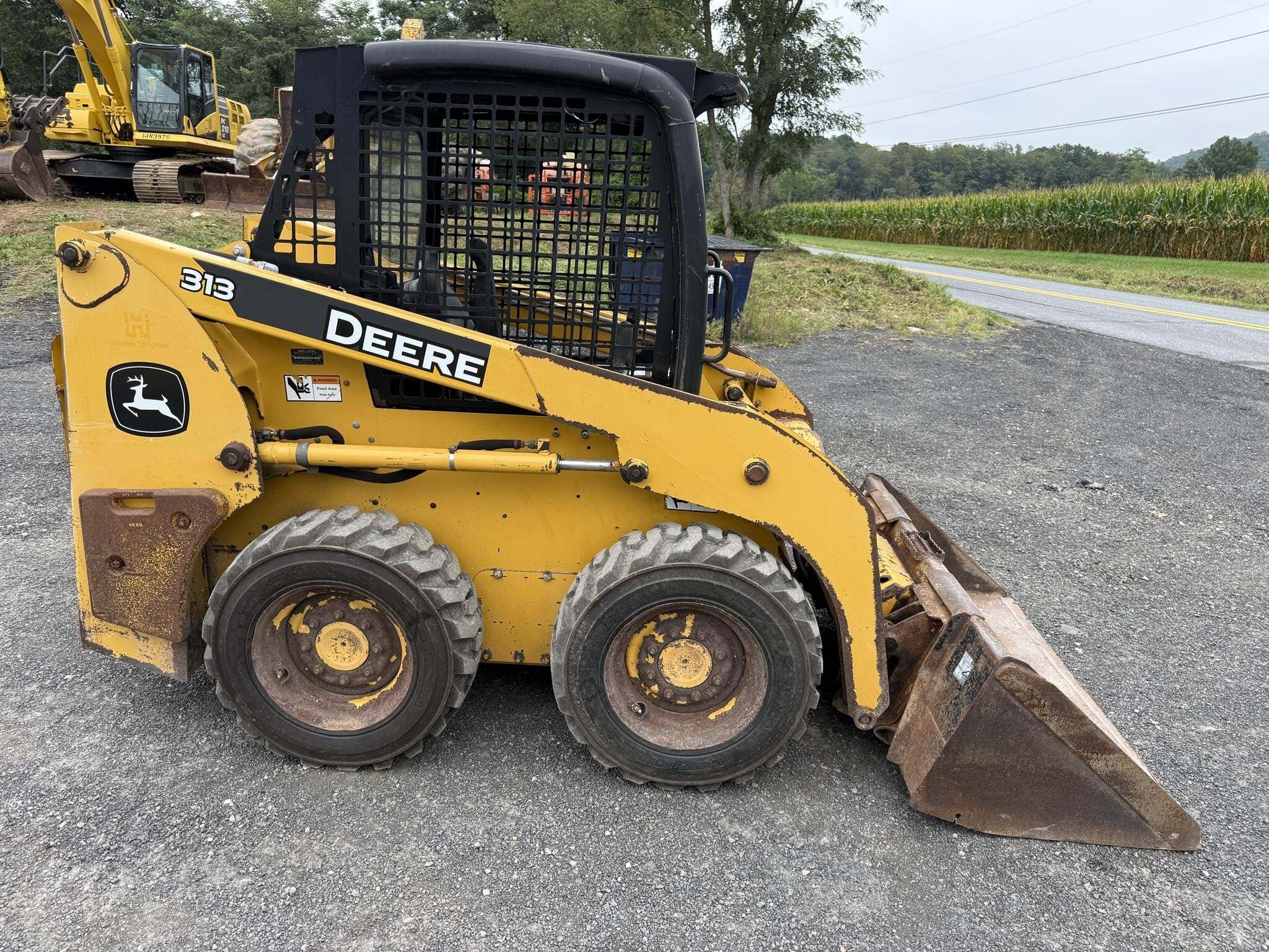2007 DEERE 313 in Everett, PA