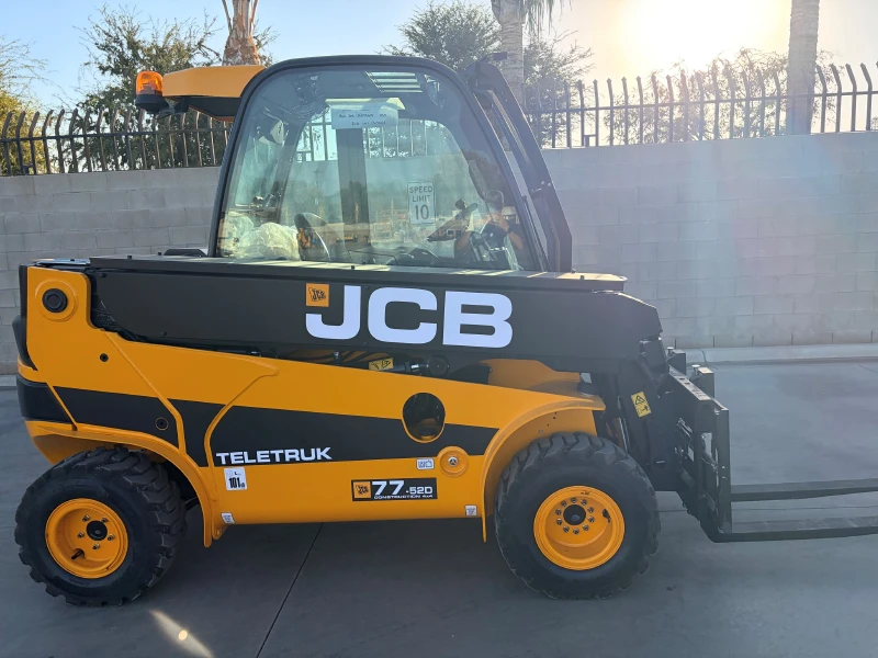 2026 JCB 77-52D 4WD Teletruk