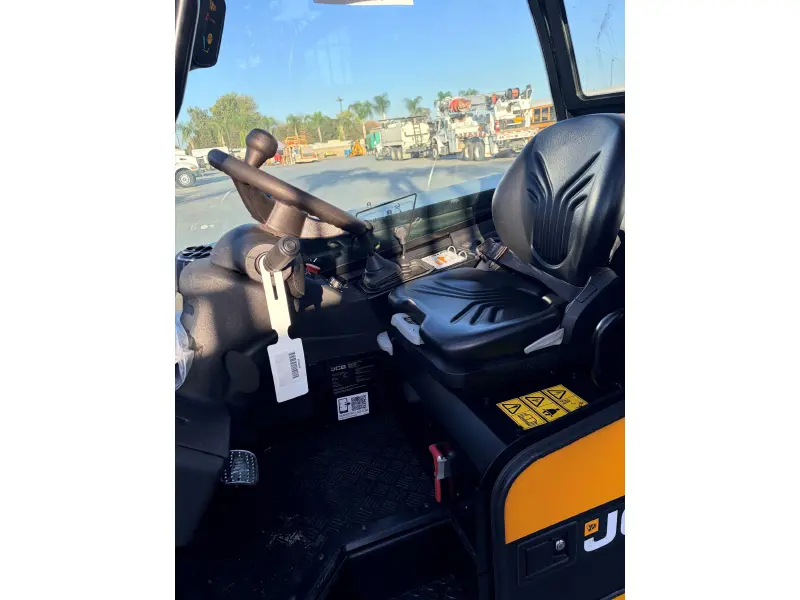 2026 JCB 77-52D 4WD Teletruk