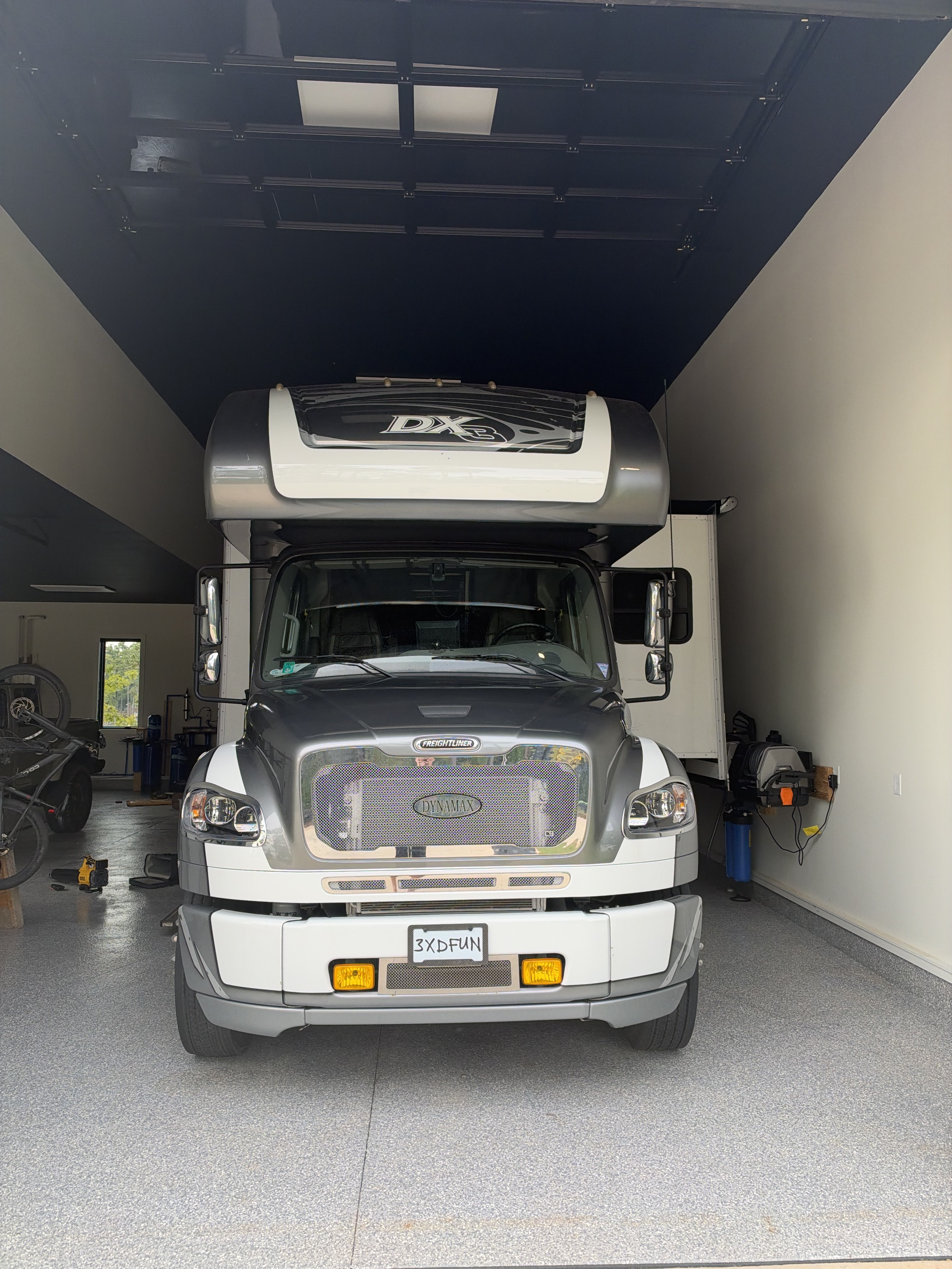 2021 Dynamax Corp DX3 37TS RV