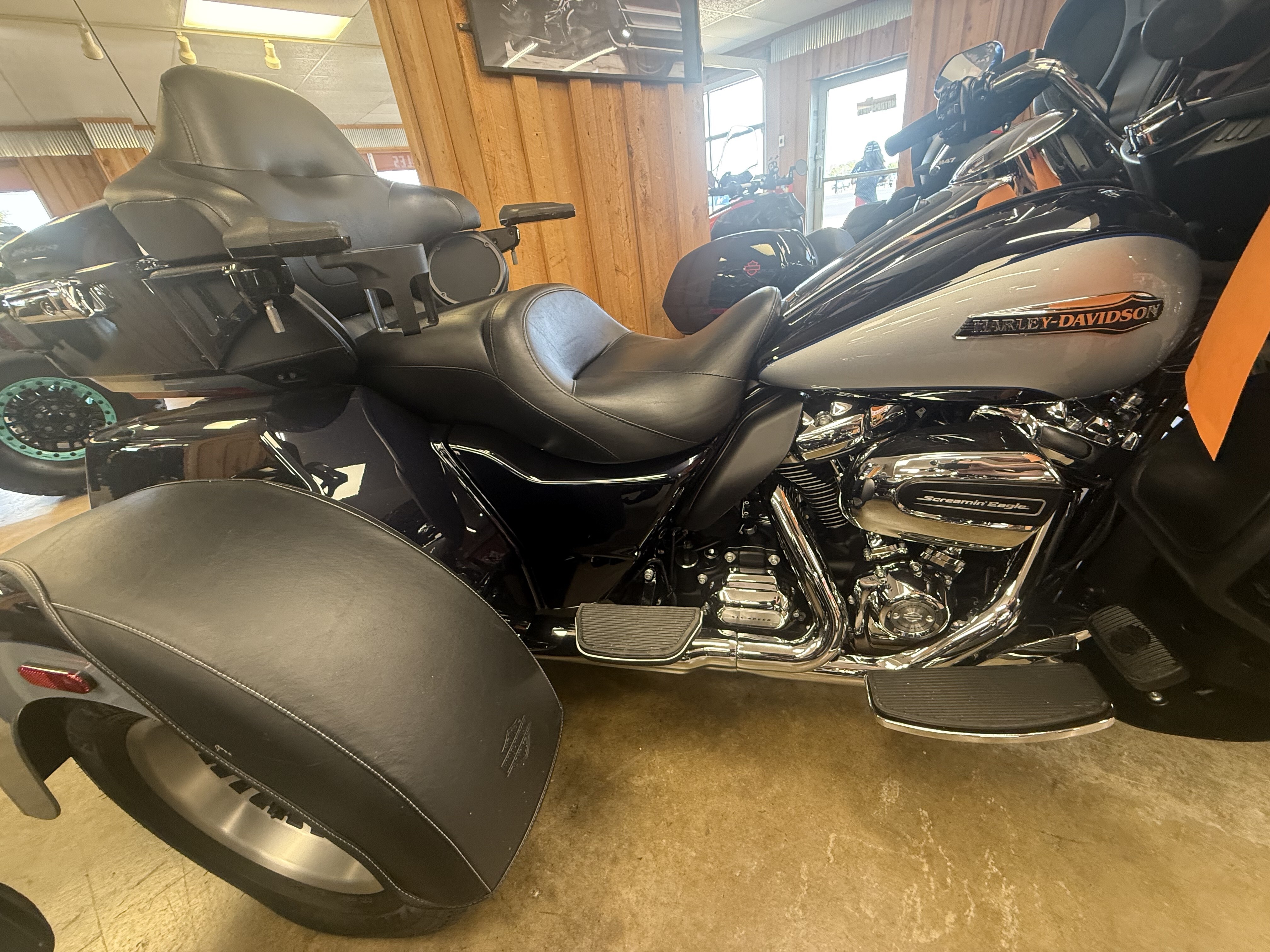 2019 Harley-Davidson Tri Glide® Ultra ULTRA CLASSIC in Union City, TN