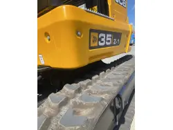 2022 JCB 35Z-1