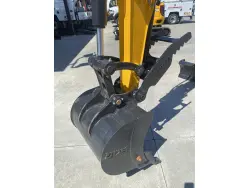 2022 JCB 35Z-1