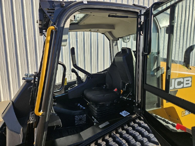 2026 JCB 270T