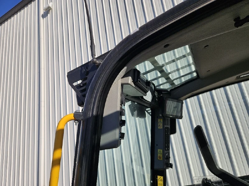 2026 JCB 3TS-8T