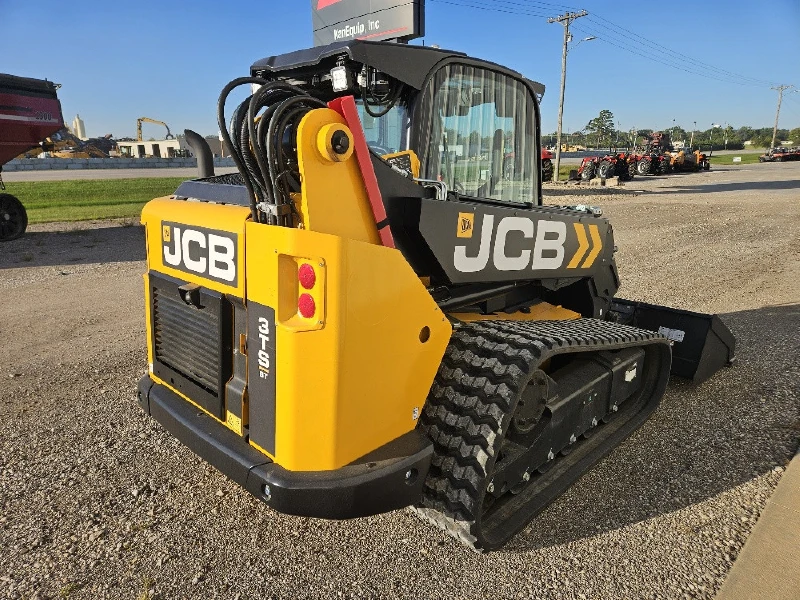 2026 JCB 3TS-8T