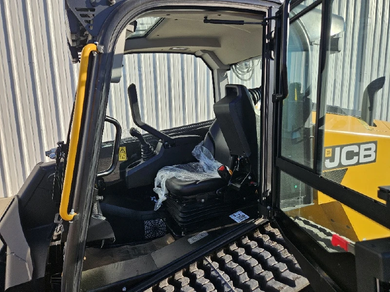 2026 JCB 3TS-8T