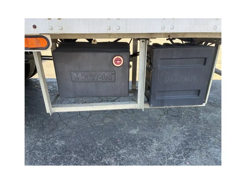 1997 STOUGHTON TRAILERS PUP VAN