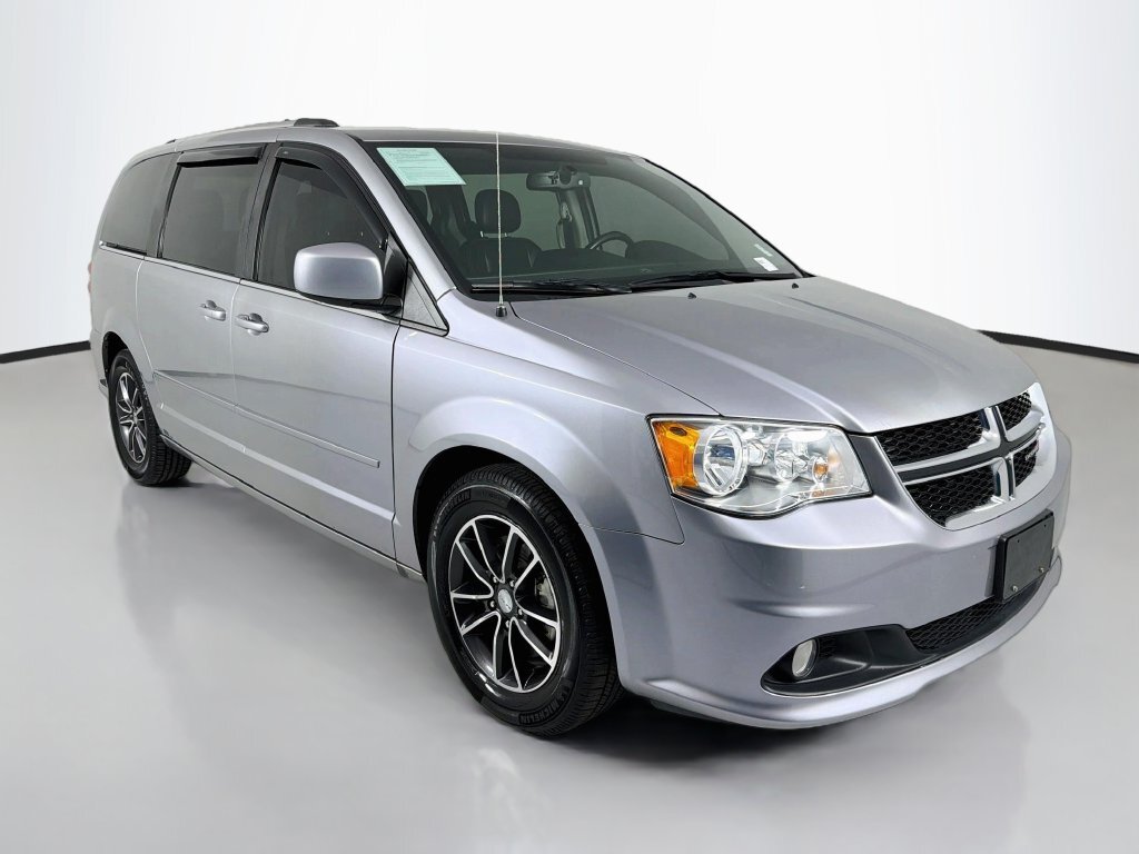 2017 DODGE GRAND CARAVAN SXT in Tulsa, OK