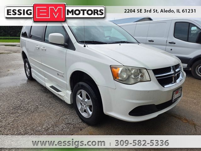 2012 DODGE GRAND CARAVAN SXT in Aledo, IL