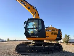 2023 JCB JS160