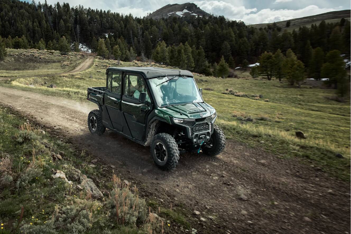 A photo of this 2027 CFMOTO UFORCE U10 XL Pro Highland EPS