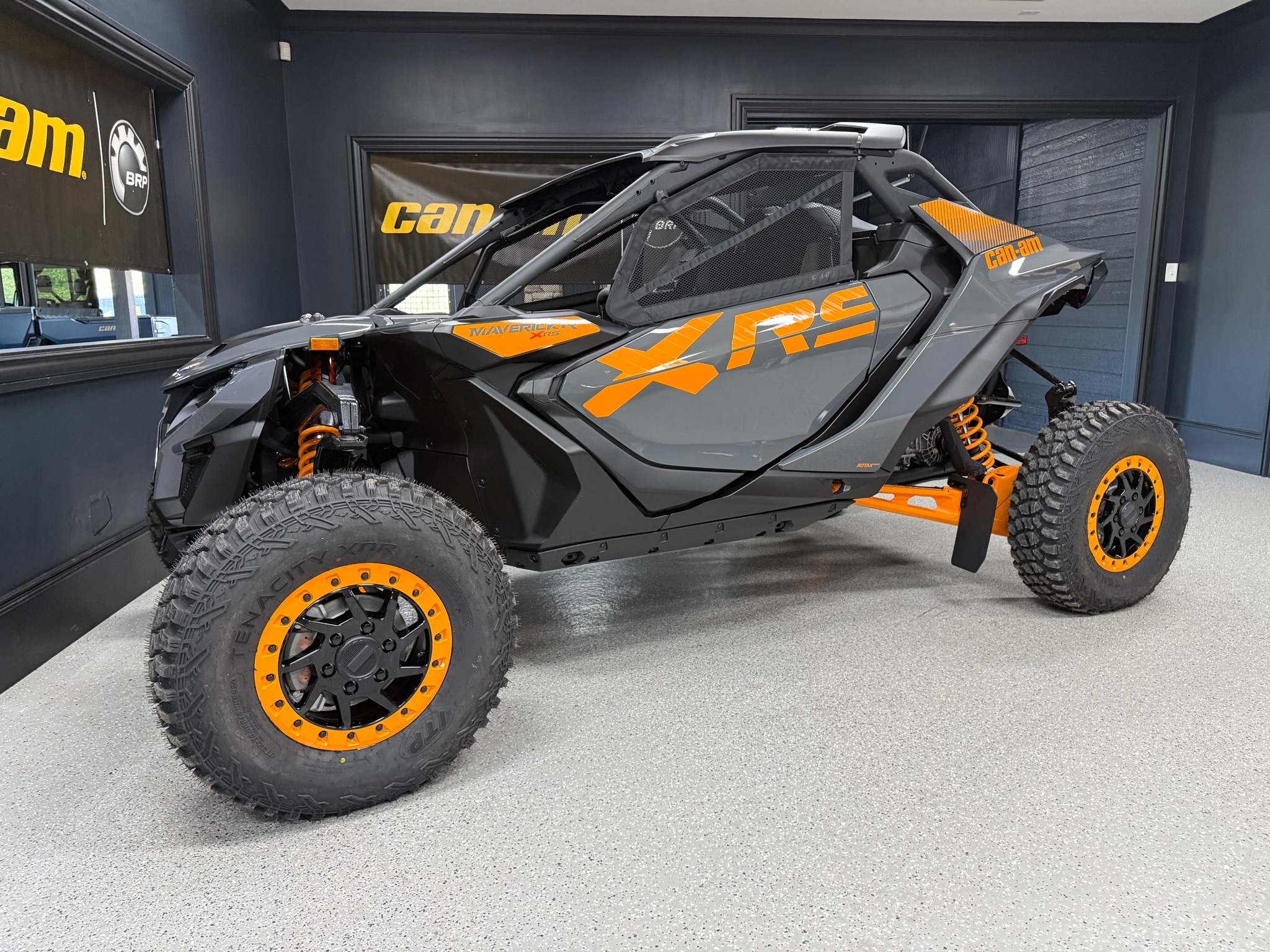 2027 Can-Am Maverick R X RS in iron station NC
