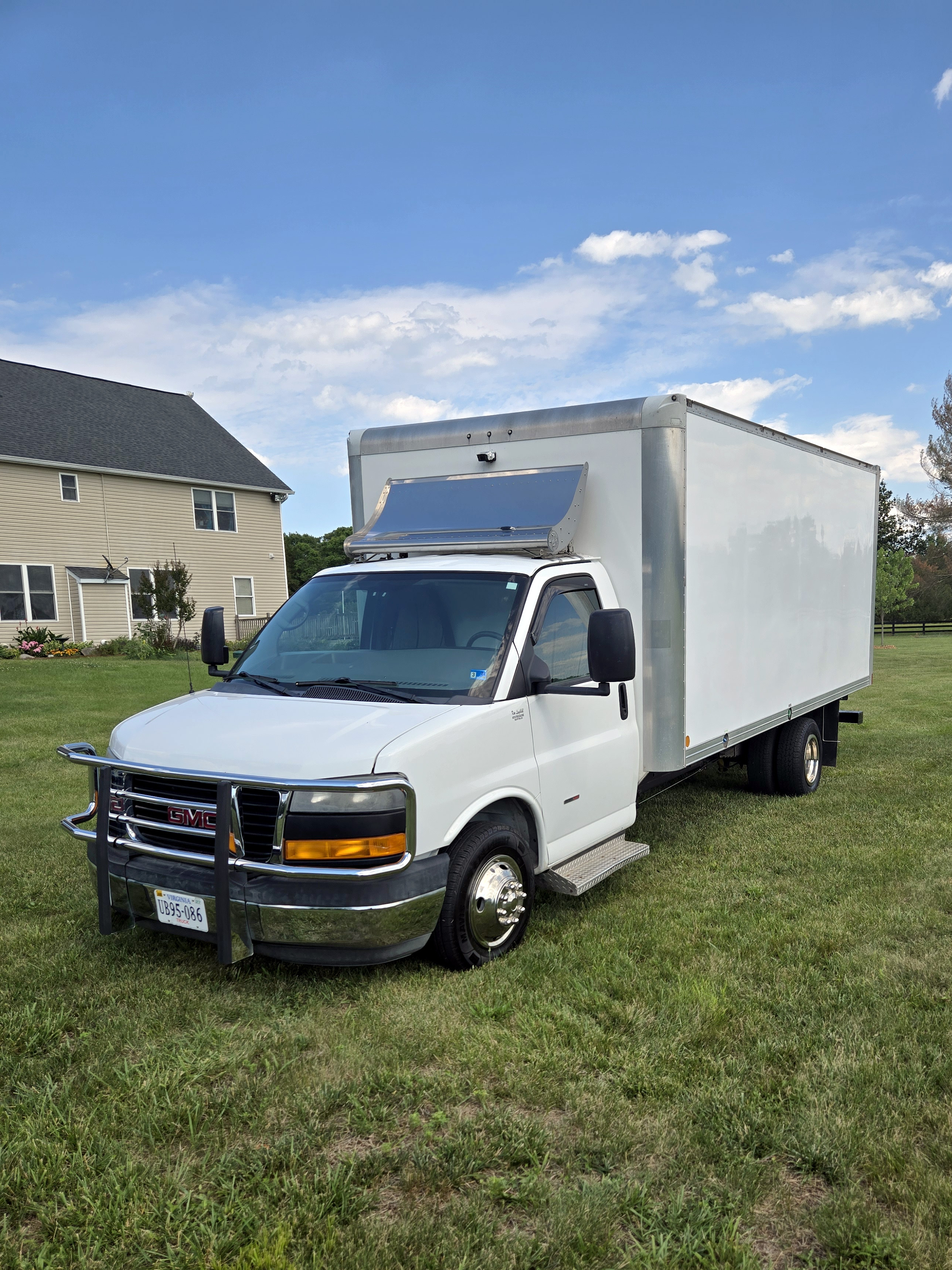 2014 GMC SAVANA G3500 in Culpeper, VA