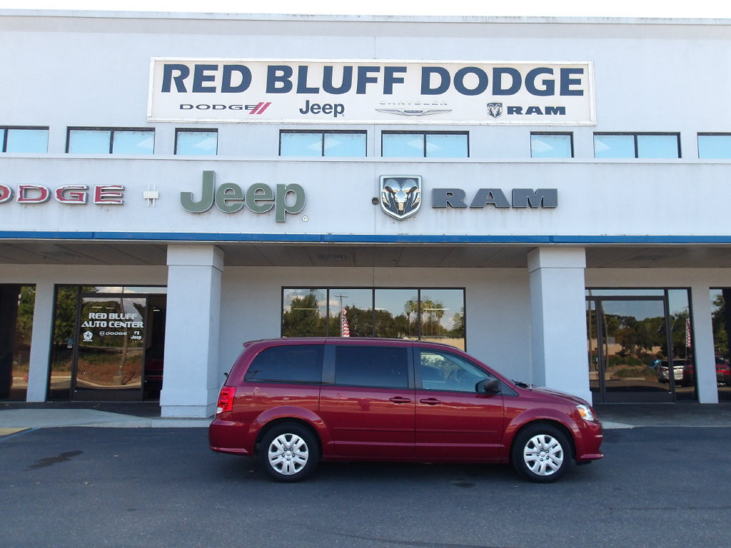 2015 DODGE GRAND CARAVAN SE in Red Bluff, CA
