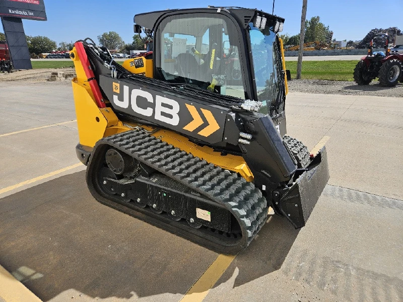 2026 JCB 3TS-8T