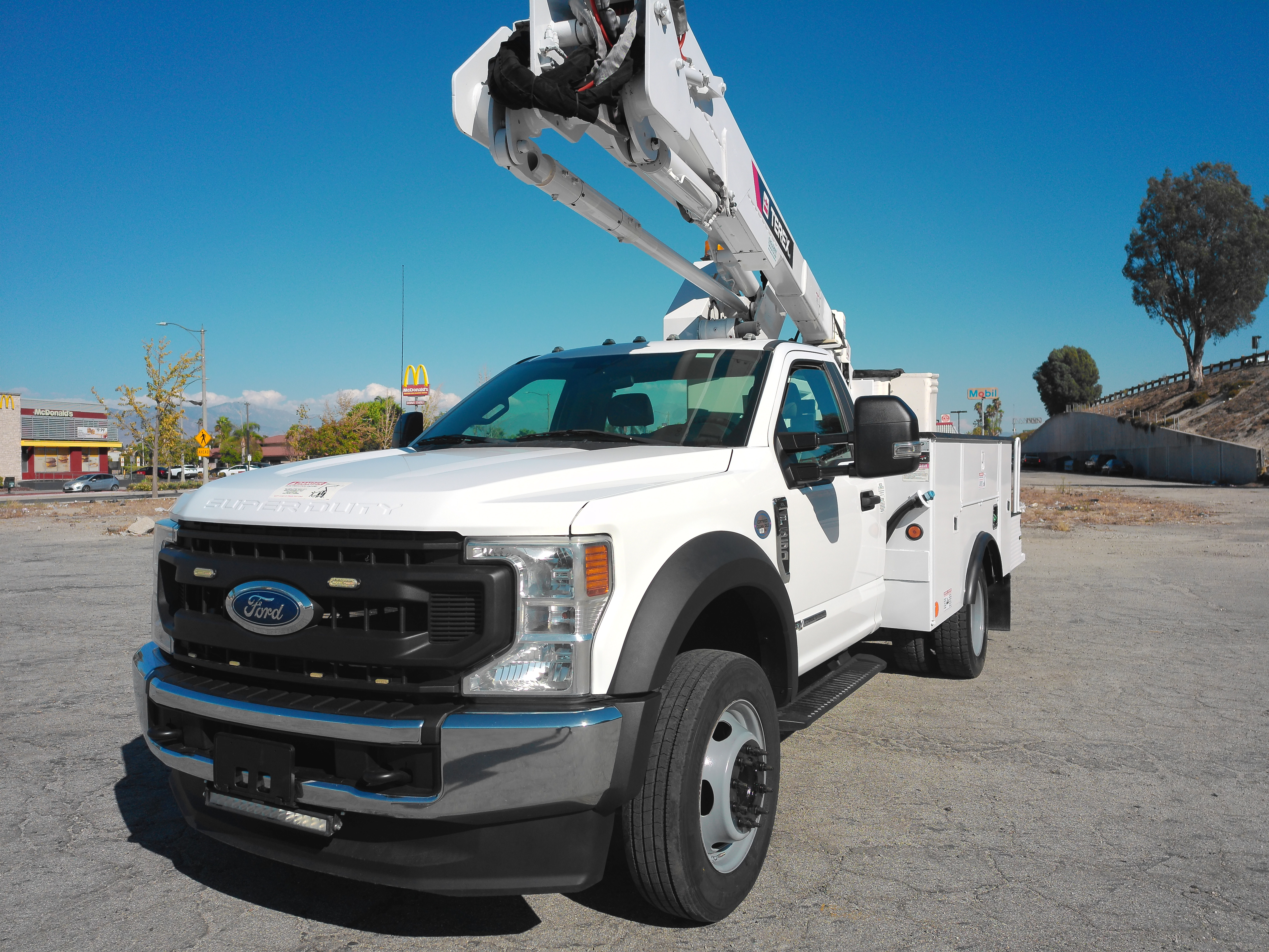 2020 FORD F550 in Colton, CA