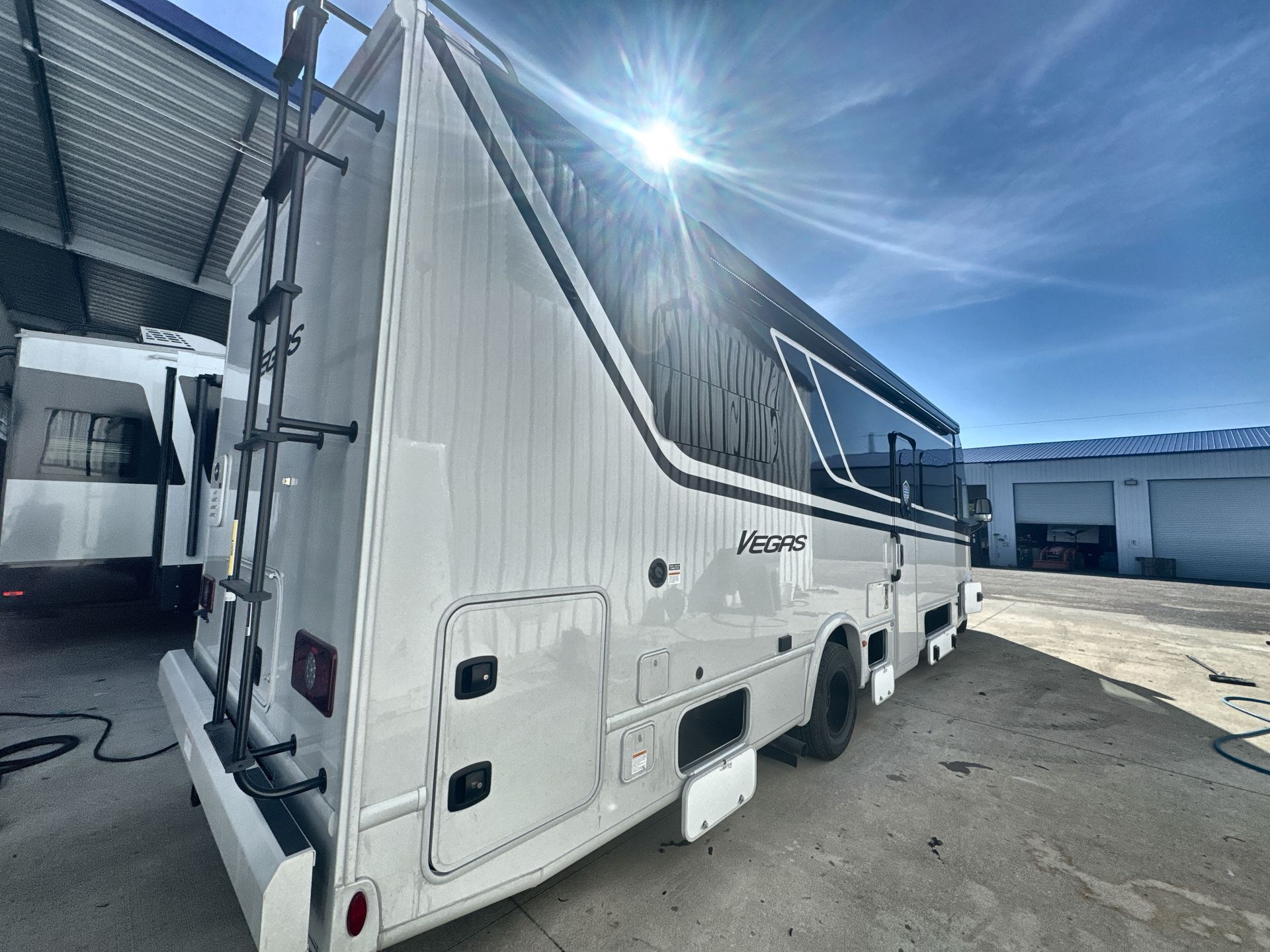2027 Thor Motor Coach Vegas 28.1 in mcbee SC