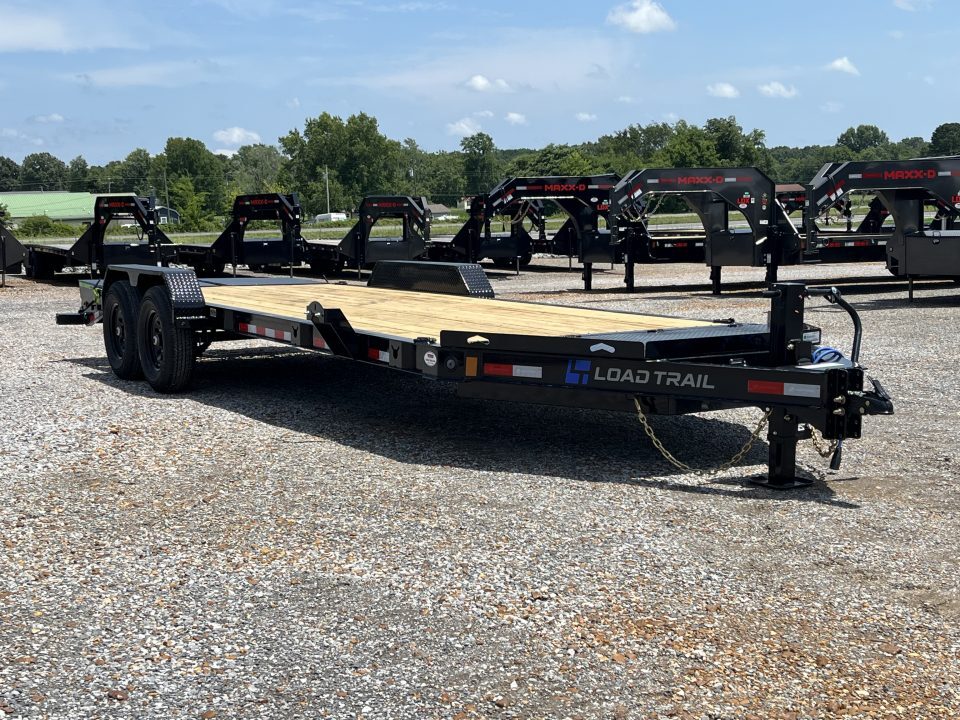 2027 Load Trail CB8322072 in Dexter, KY