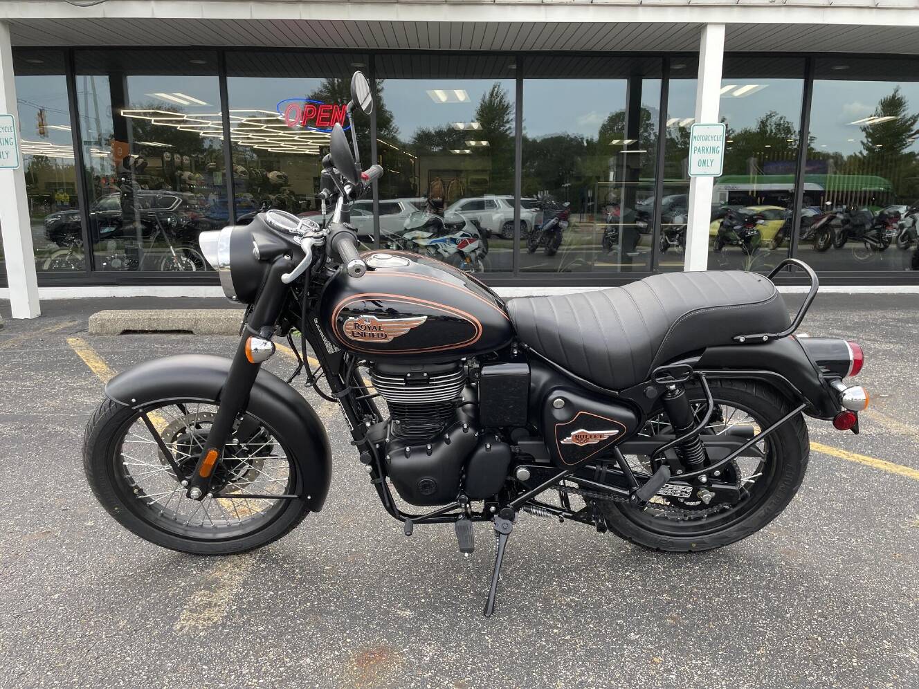 A photo of this 2027 Royal Enfield BULLET 350