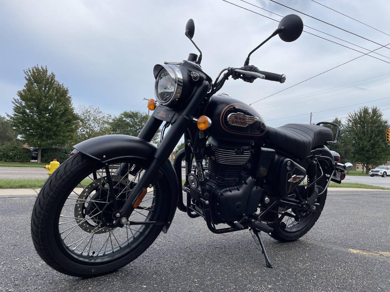 A photo of this 2027 Royal Enfield BULLET 350