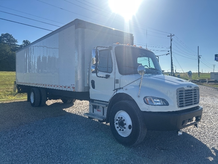 2021 FREIGHTLINER BUSINESS CLASS M2 106 in Hattiesburg, MS