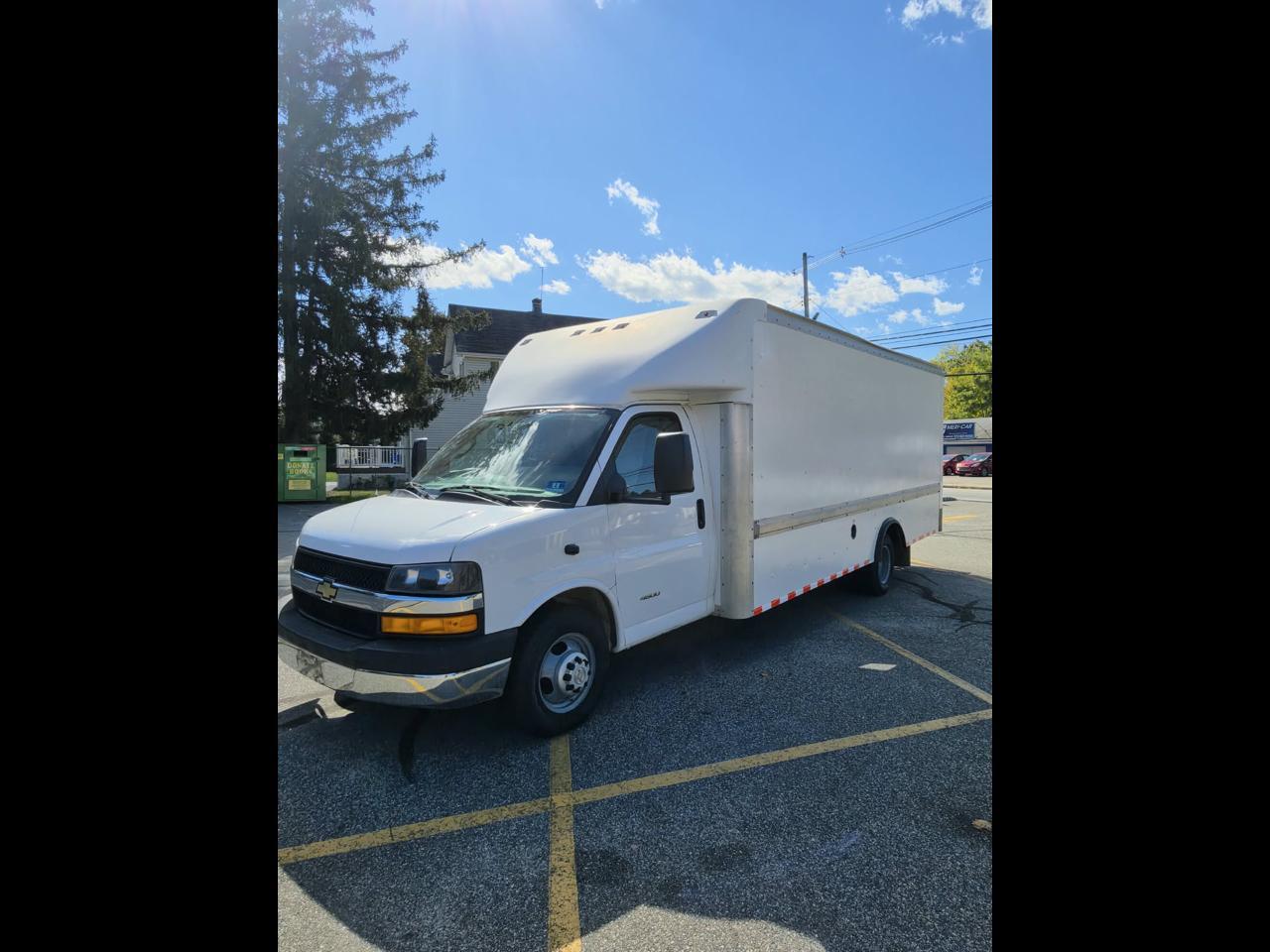 2017 CHEVROLET Express G4500 177 in Haskell, NJ