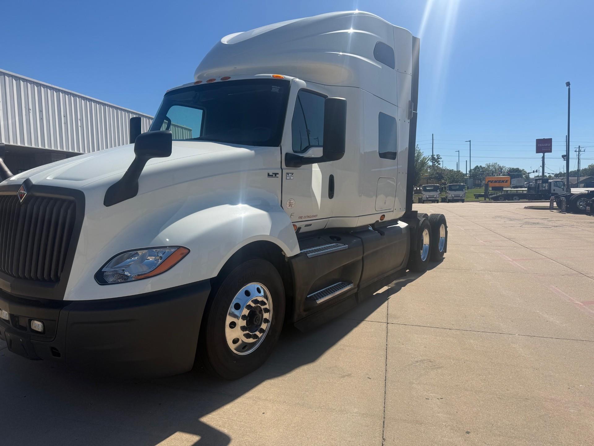 2022 International LT625 in Lowell, AR