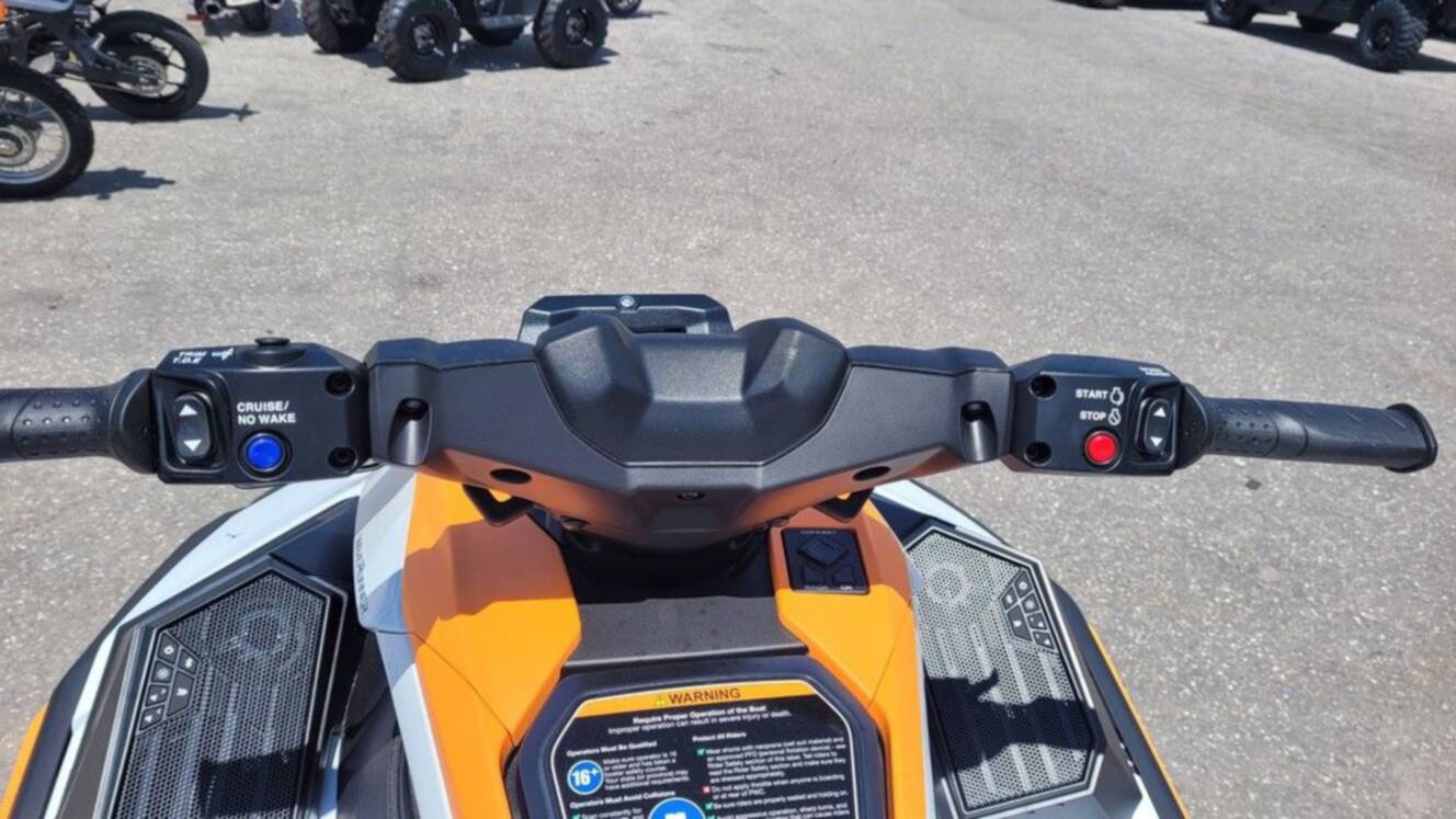 A photo of this 2026 Yamaha Waverunners JetBlaster LTD