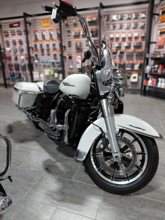 2022 Harley-Davidson Touring FLHR - Road King in Manteno, IL
