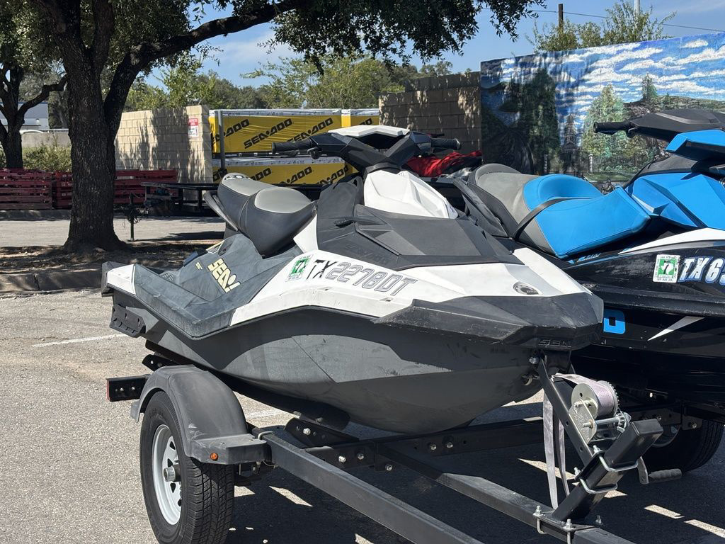 2016 Sea-Doo Spark 3-Up Rotax 900 HO ACE 3 Up Rotax 900 H.O. ACET in austin TX