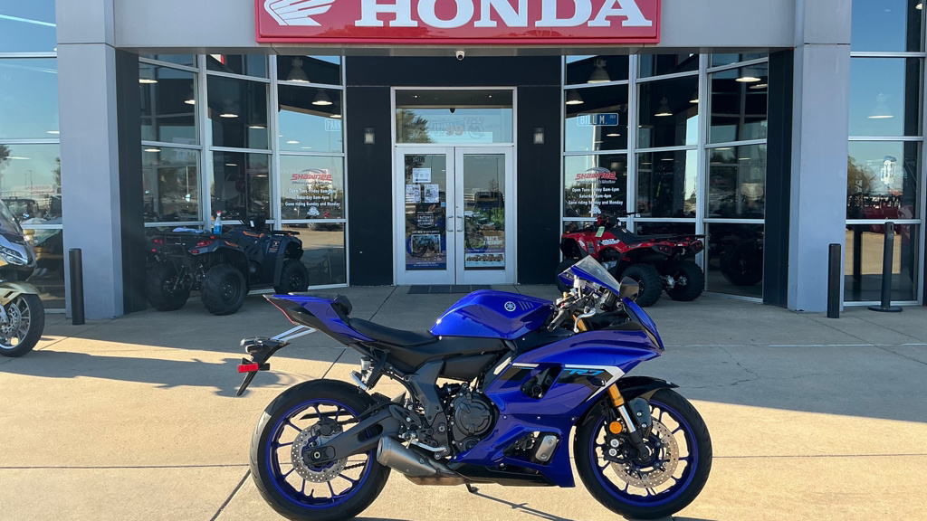 2025 Yamaha YZF R7 R7 in Shawnee, OK