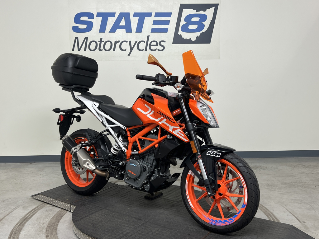 2019 KTM Duke 390 DUKE in Peninsula, OH