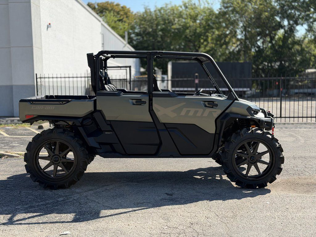 2027 Can-Am Defender MAX X Mr With Half-Doors HD11 UTV/Utility ATV