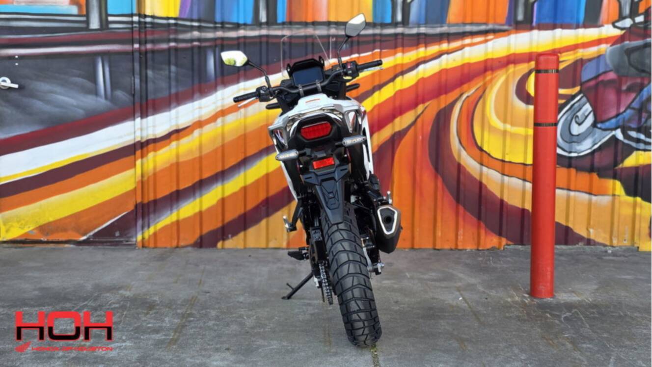 A photo of this 2026 Honda® Transalp E-Clutch