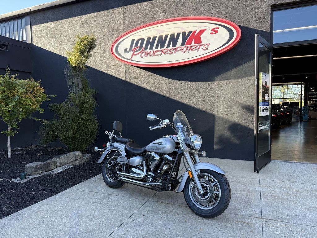 2007 Yamaha Road Star Midnight Silverado MIDNIGHT in Niles, OH