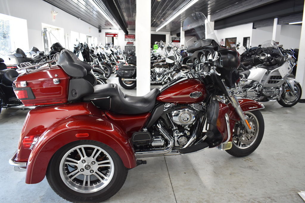 2010 Harley-Davidson® FLHTCUTG - Tri Glide® Ultra Classic® ULTRA CLASSIC in Andover, NJ
