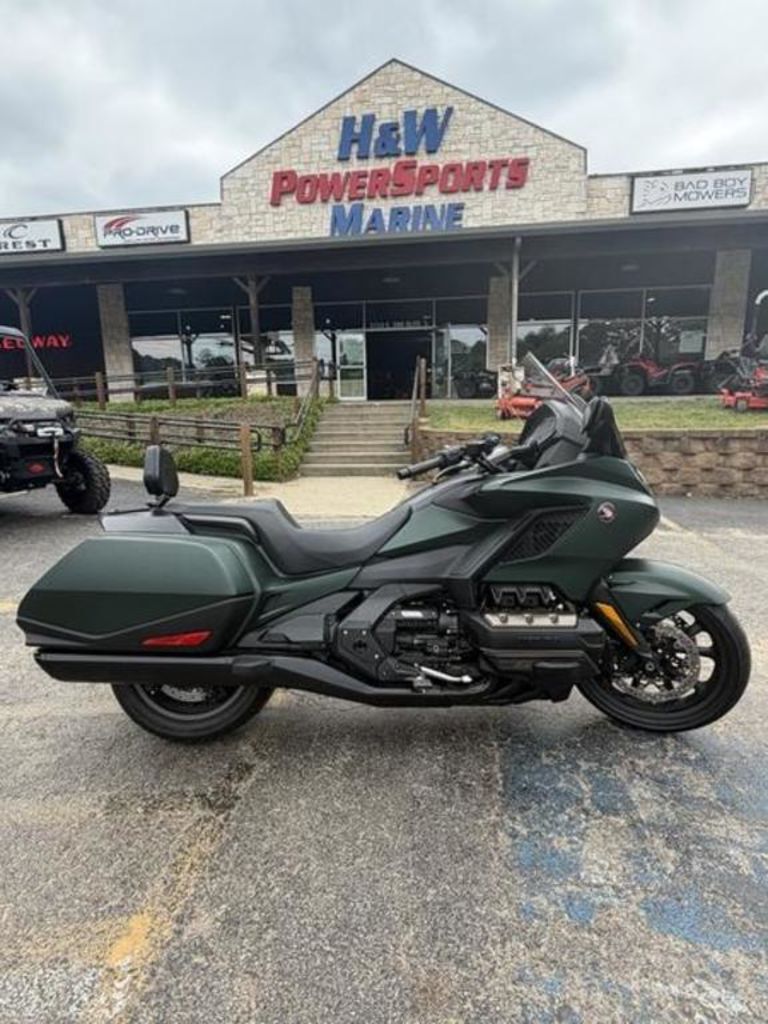 2024 Honda® Gold Wing Automatic DCT 1800 AUTOMATIC DCT in texarkana TX
