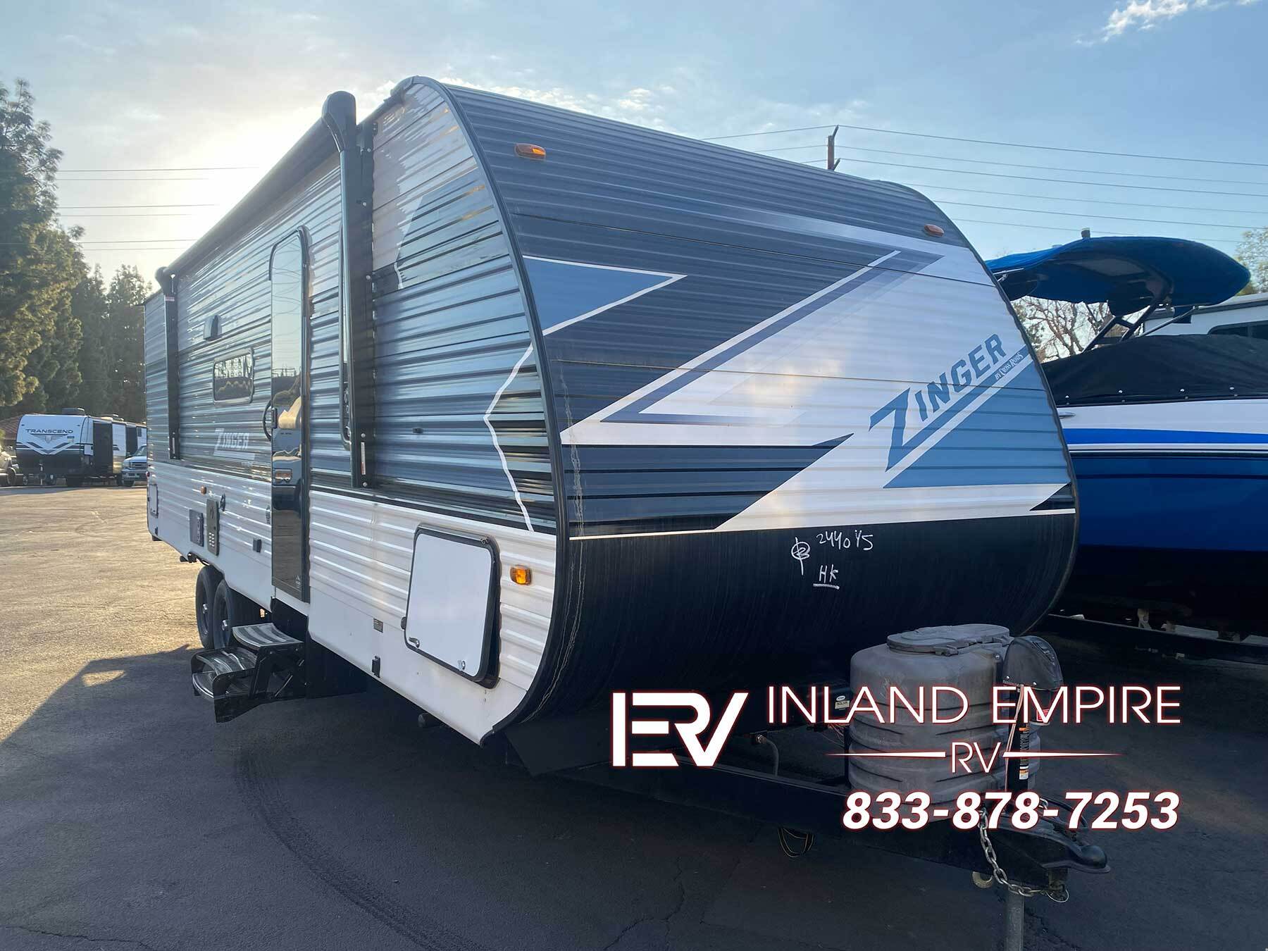Used 2025 Crossroads Zinger Lite 260BH For Sale in Colton, CA