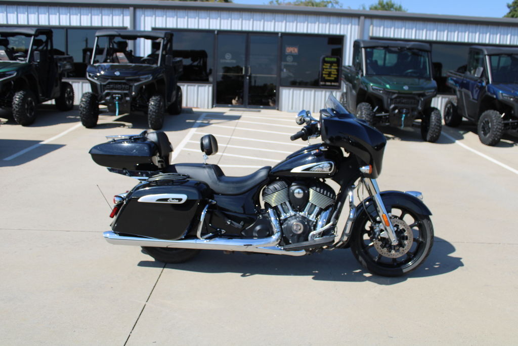 2024 Indian Motorcycle® Chieftain® Black Metallic in Springtown, TX
