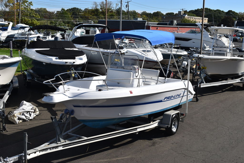 1999 Pro Line 19 sport cc in east haven CT