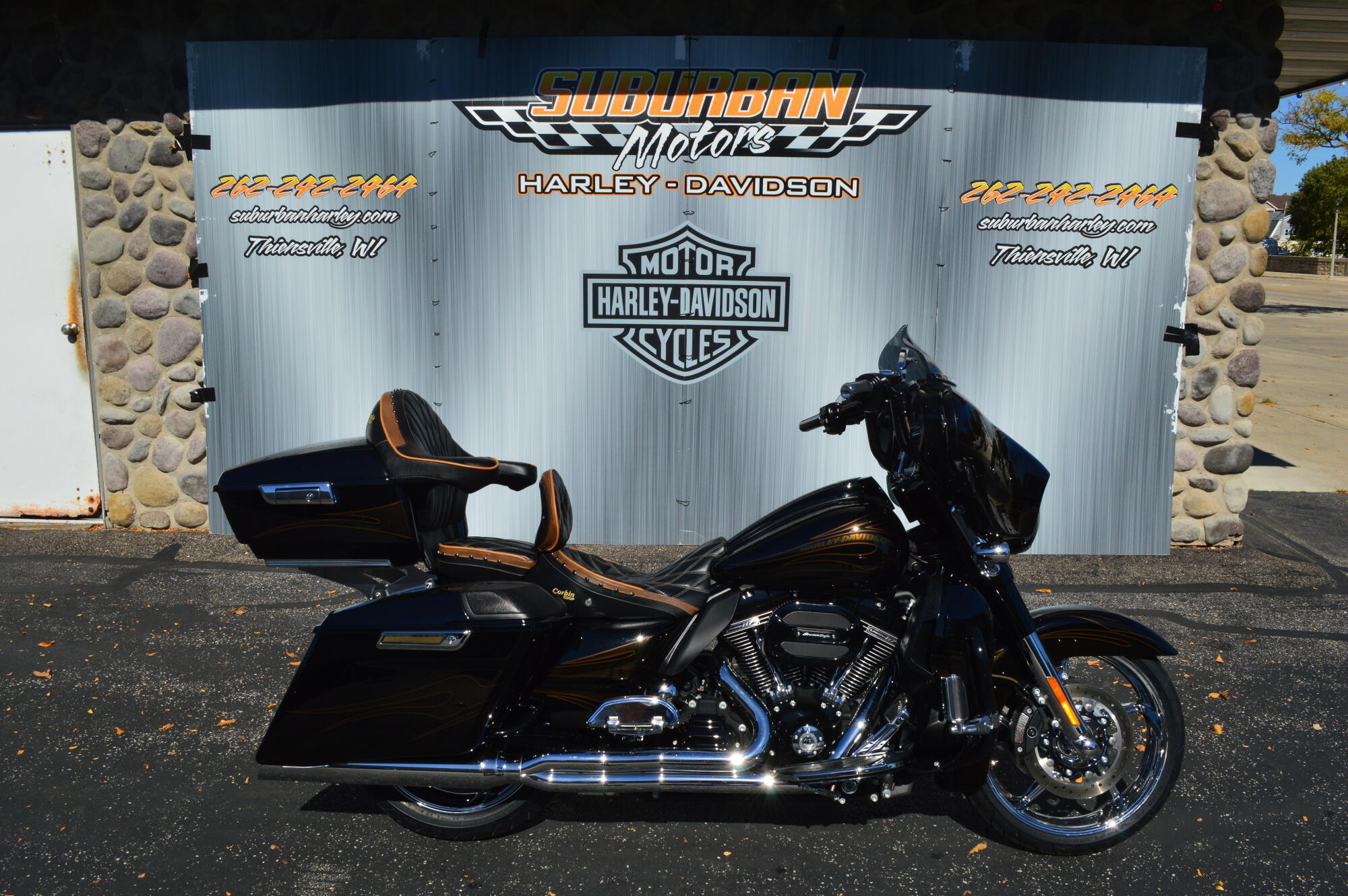 2015 Harley-Davidson CVO Street Glide CVO in Thiensville, WI