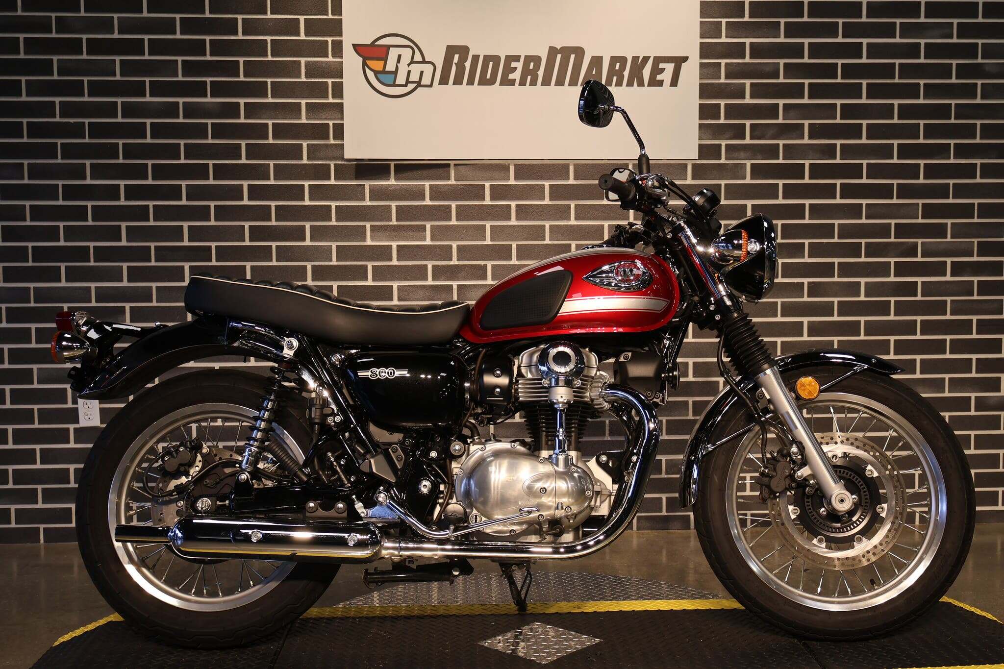 2022 Kawasaki W800 BASE in ormond beach FL