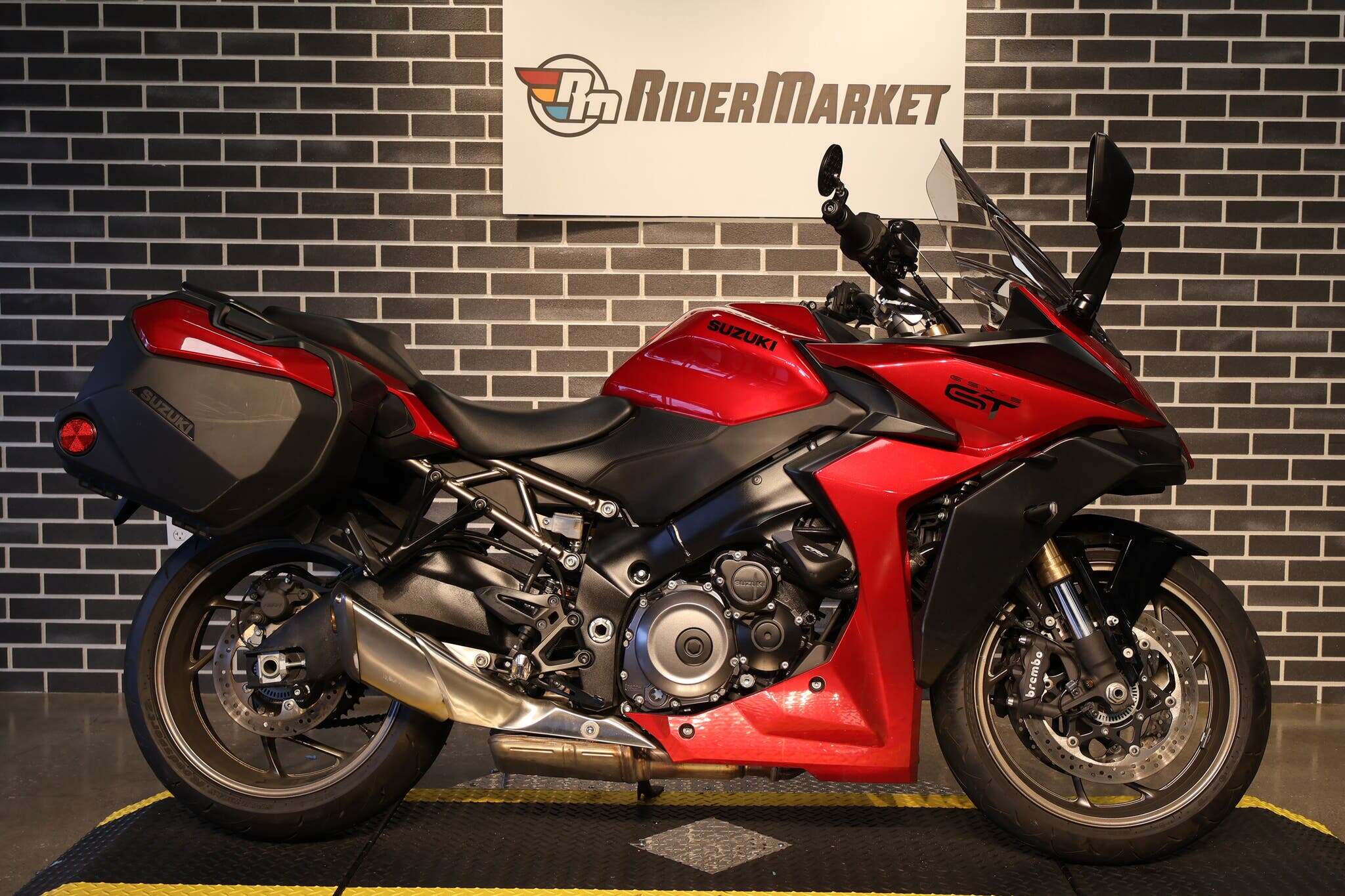 2024 Suzuki GSX-S 1000 GT+ 1000GT+ in Ormond Beach, FL