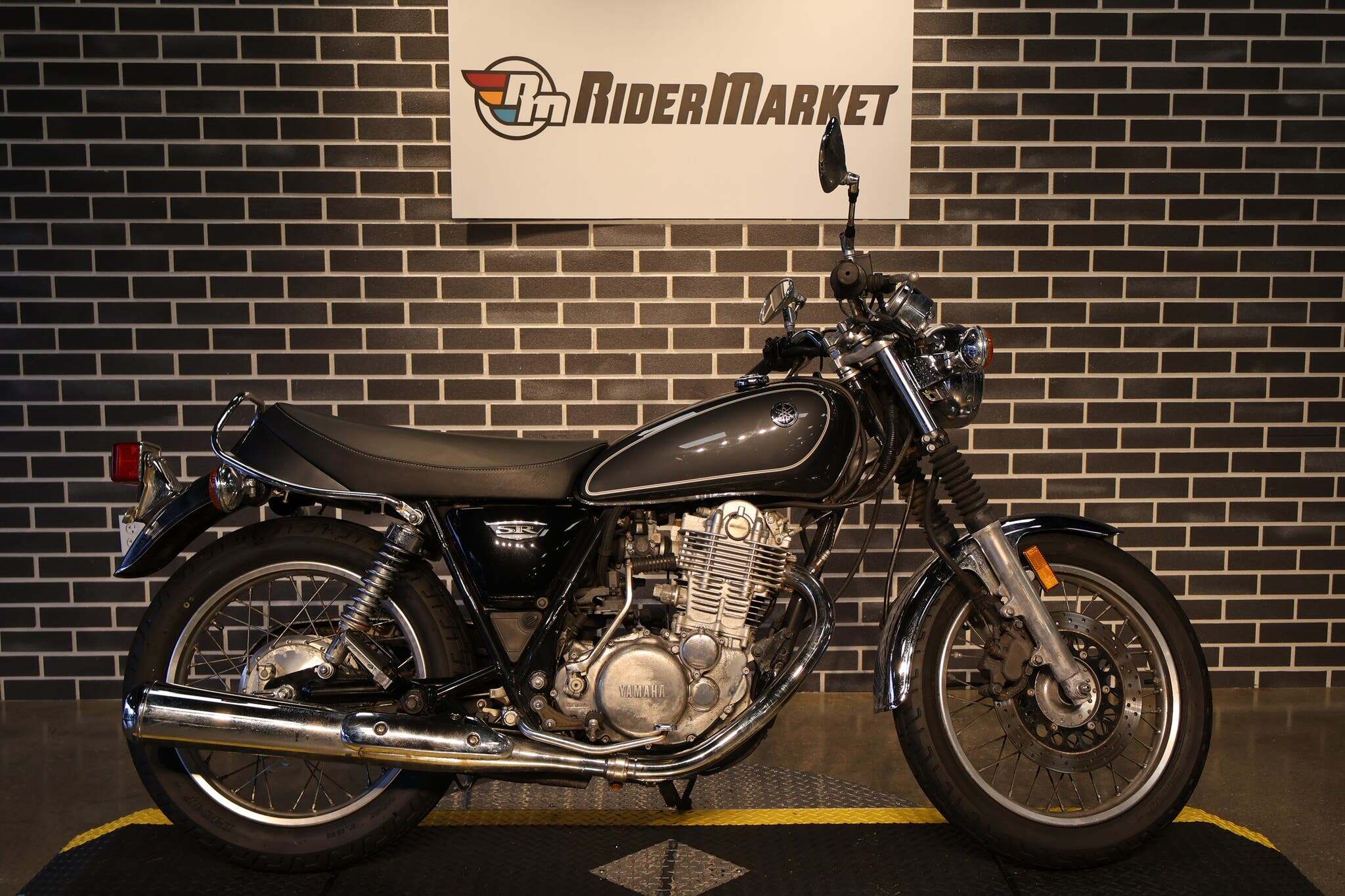 2015 Yamaha SR400 BASE in Ormond Beach, FL
