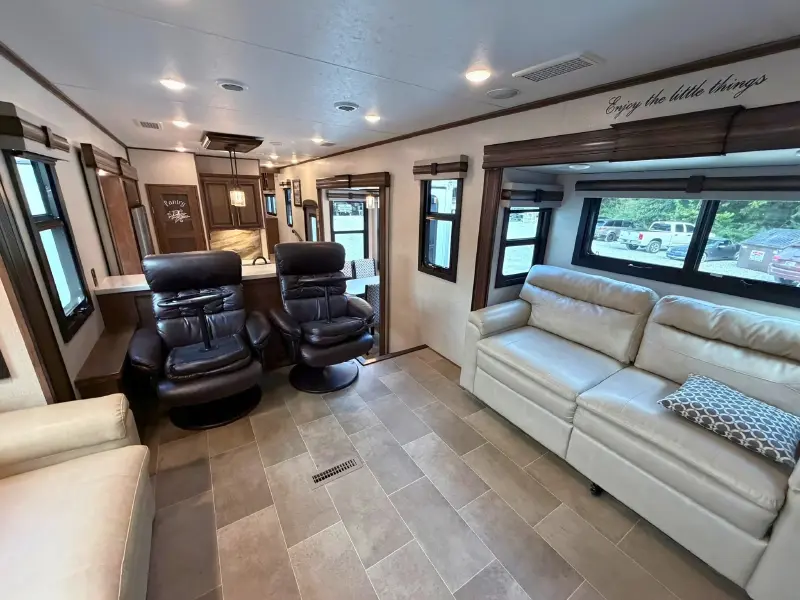 2020 KZ RV Durango Gold G381REF