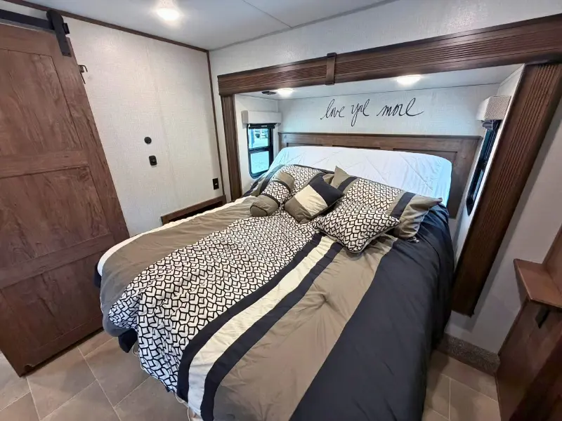2020 KZ RV Durango Gold G381REF