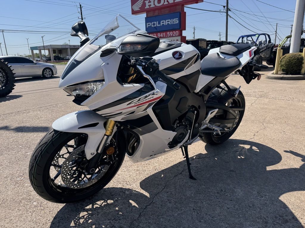 2027 Honda® CBR1000RR in pasadena TX
